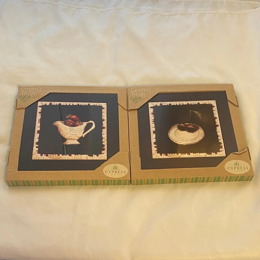 Cypress Ceramic Trivet Set - Black and Brown